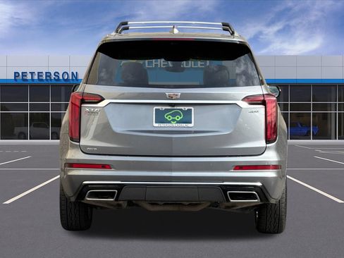 Certified 2021 Cadillac XT6 Premium Luxury w/ LPO, Radiant Package AWD/4WD image 5