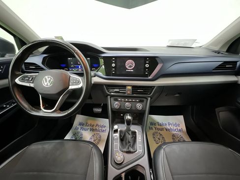 Used 2022 Volkswagen Taos SE w/ IQ.Drive SE Package AWD/4WD image 18