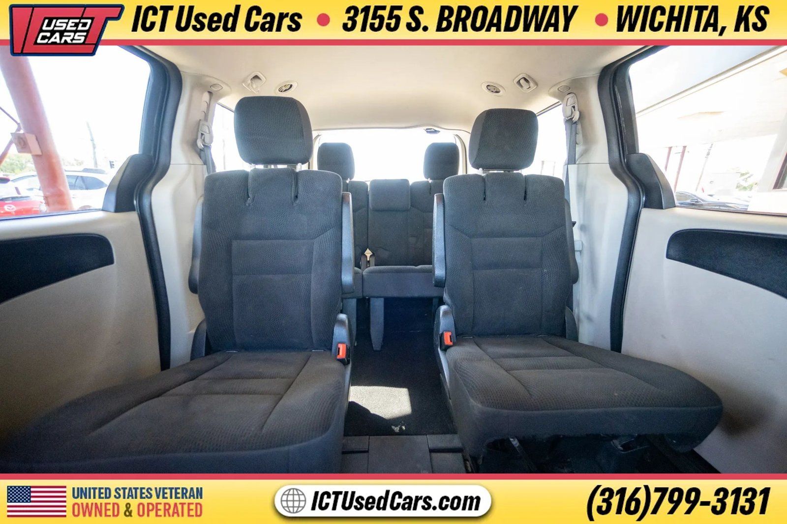 Used 2019 Dodge Grand Caravan SE w/ UConnect Hands-Free Group FWD image 21