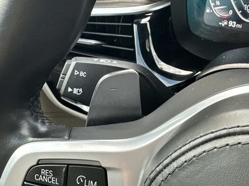 Used 2023 BMW 530e xDrive w/ Executive Package AWD/4WD image 25