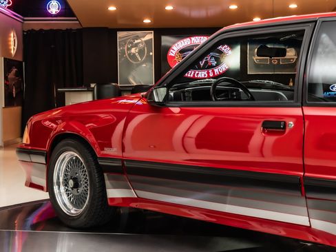 Used 1988 Ford Mustang LX RWD image 36