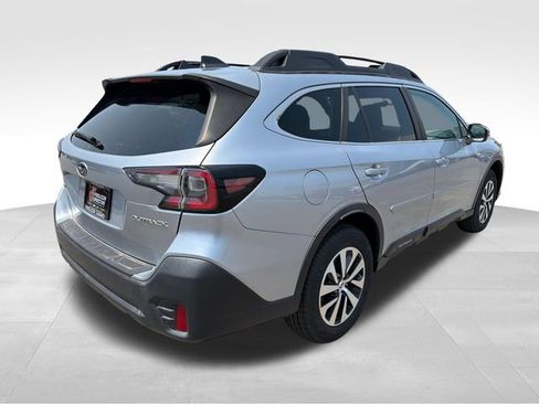 Used 2020 Subaru Outback Premium w/ Popular Package #1 AWD/4WD image 7