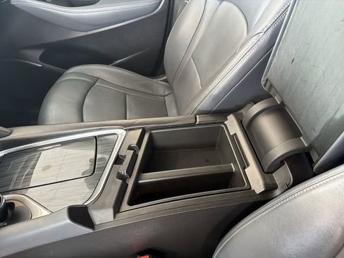 Certified 2019 Buick Enclave Essence image 28