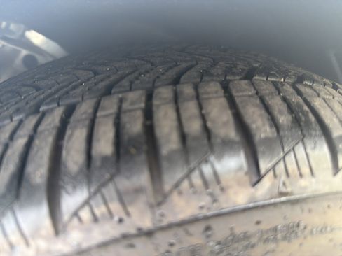 Used 2025 Mercedes-Benz C 300 Sedan image 14