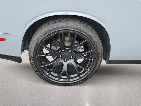 Used 2022 Dodge Challenger GT RWD image 7