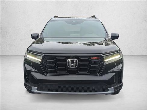 New 2025 Honda Pilot TrailSport image 9