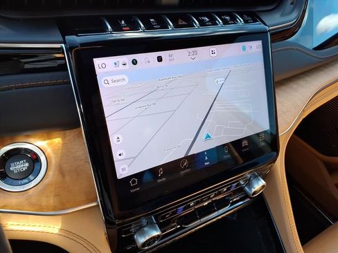 Used 2022 Jeep Grand Cherokee Summit image 22