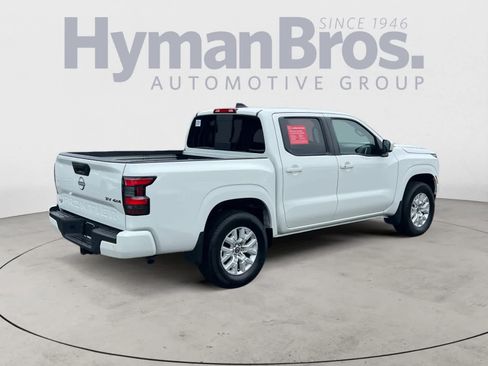 Certified 2024 Nissan Frontier SV w/ SV Convenience Package AWD/4WD image 3