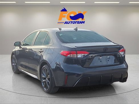 New 2026 Toyota Corolla SE image 3