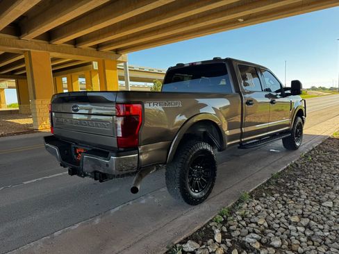 Used 2021 Ford F250 XLT w/ Tremor Off-Road Package image 3