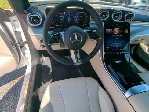 Used 2024 Mercedes-Benz CLE 300 4MATIC Coupe image 15