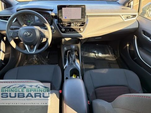 Used 2024 Toyota Corolla SE image 27
