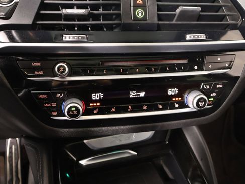 Used 2019 BMW X4 xDrive30i w/ M Sport Package 2 image 8