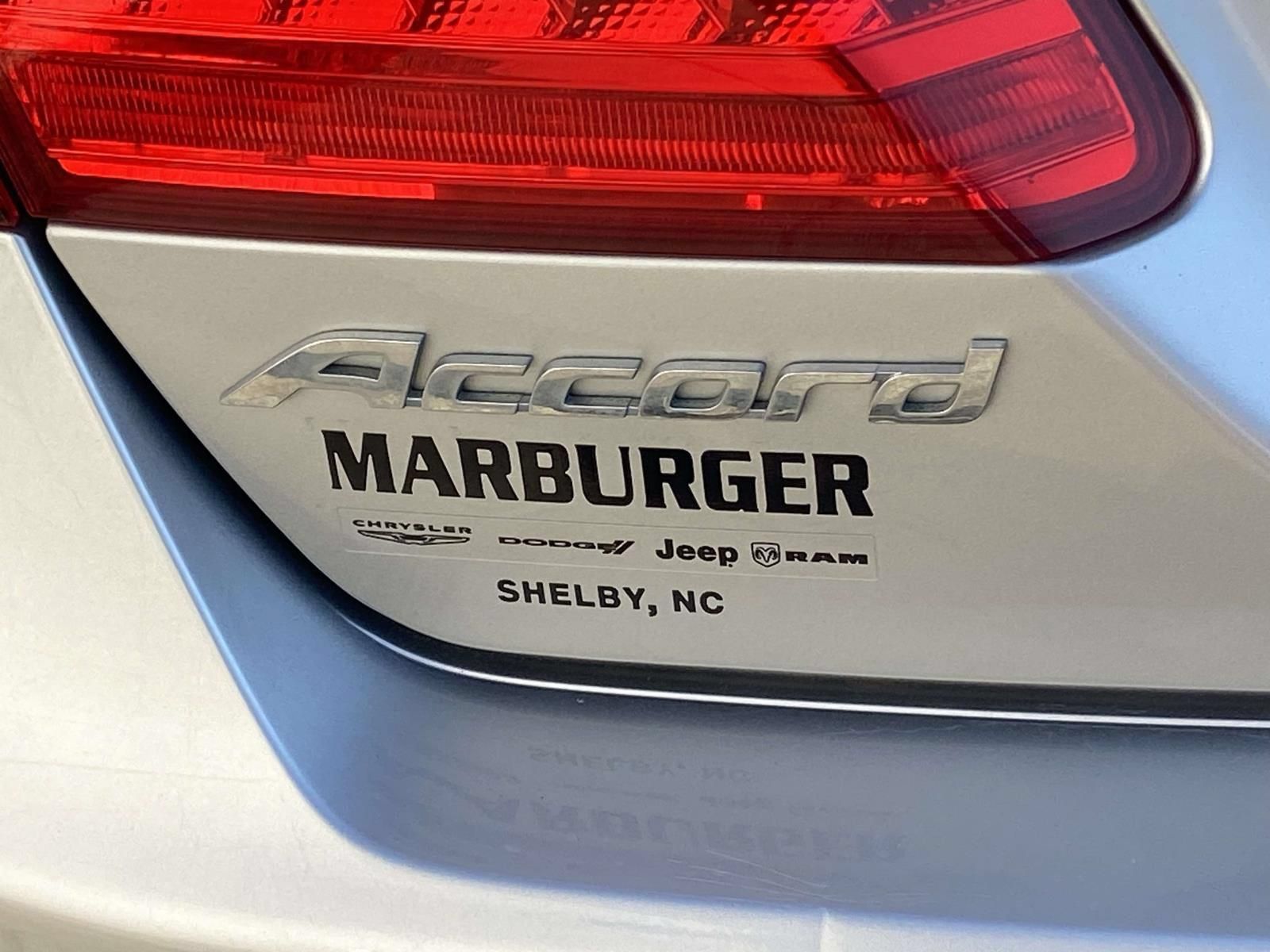 Used 2013 Honda Accord EX-L image 18