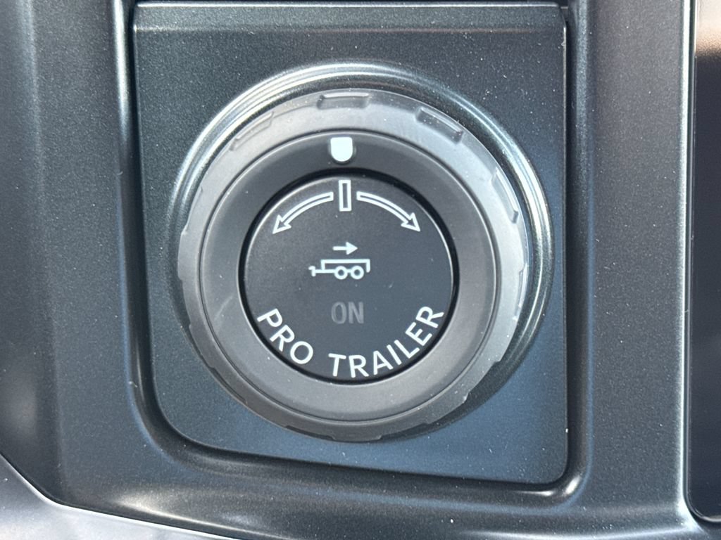 New 2026 Ford F350 Platinum AWD/4WD image 39