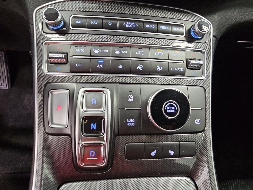 Used 2023 Hyundai Santa Fe SEL FWD image 21