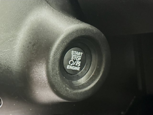 Used 2025 RAM ProMaster 2500 w/ Safety Group FWD image 18
