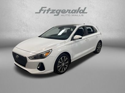 Used 2019 Hyundai Elantra GT w/ Style Package 02