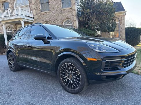 Used 2019 Porsche Cayenne AWD/4WD image 7