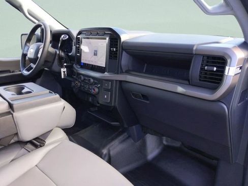 Used 2024 Ford F150 XL image 14