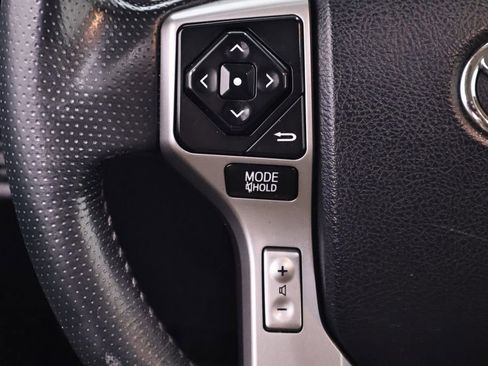Used 2016 Toyota 4Runner Limited AWD/4WD image 24