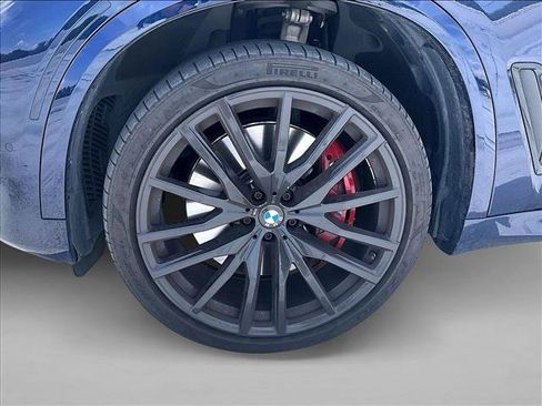 Used 2021 BMW X5 M50i AWD/4WD image 10