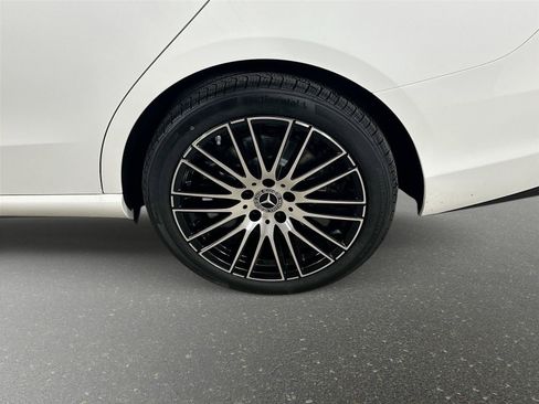 Certified 2026 Mercedes-Benz C 300 4MATIC Sedan image 40