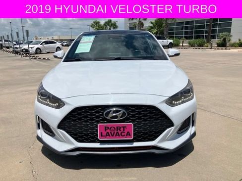 Used 2019 Hyundai Veloster Turbo FWD image 2