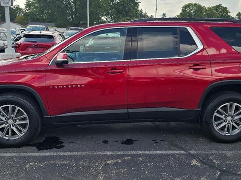 Certified 2023 Chevrolet Traverse LT w/ LPO, Floor Liner Package FWD image 4