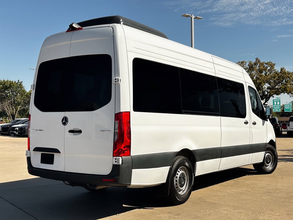 Used 2025 Mercedes-Benz Sprinter 2500 image 5