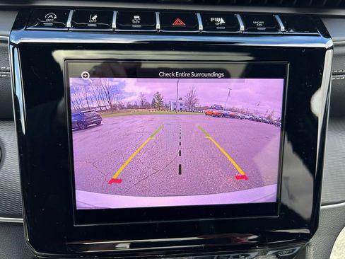 New 2026 Jeep Grand Cherokee L Laredo AWD/4WD image 28