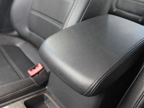 Used 2016 Volkswagen Passat 1.8T SE image 23