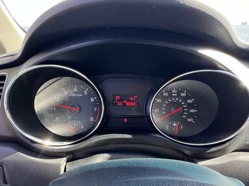 Used 2016 Kia Sedona LX w/ Option Group 020 image 16