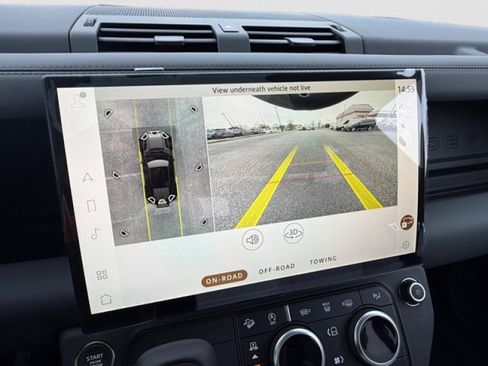 New 2026 Land Rover Defender 110 X-Dynamic SE image 17