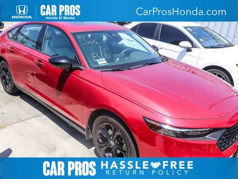 Used 2025 Honda Accord SE image 1