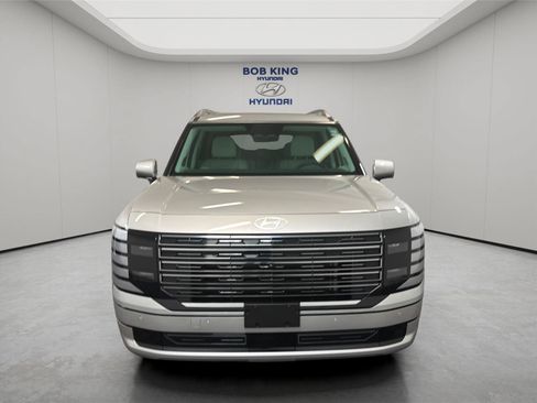 Certified 2026 Hyundai Palisade Calligraphy AWD/4WD image 8