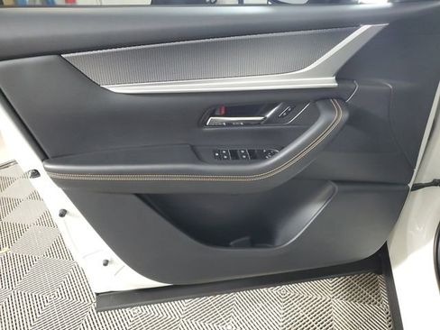 Used 2024 MAZDA CX-90 Plug-In Hybrid w/ Preferred AWD/4WD image 21