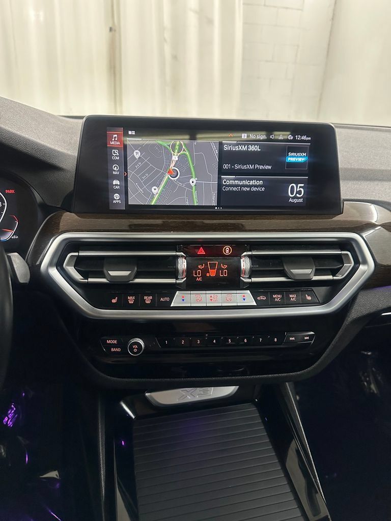 Used 2023 BMW X3 xDrive30i AWD/4WD image 21