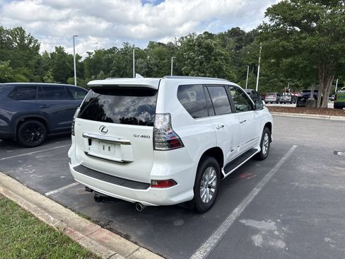 Used 2019 Lexus GX 460 Premium AWD/4WD image 7