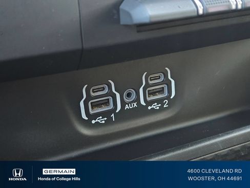 Used 2023 RAM 1500 Big Horn AWD/4WD image 39