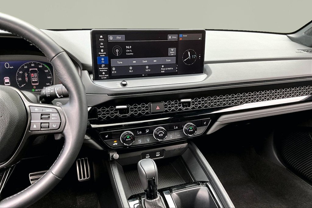 Used 2024 Honda Accord Sport image 10