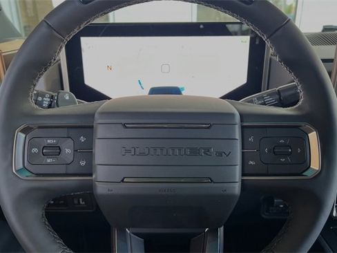 Used 2024 GMC Hummer EV 2X w/ Extreme Off-Road Package image 24