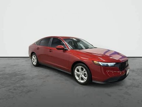 Used 2023 Honda Accord LX image 5