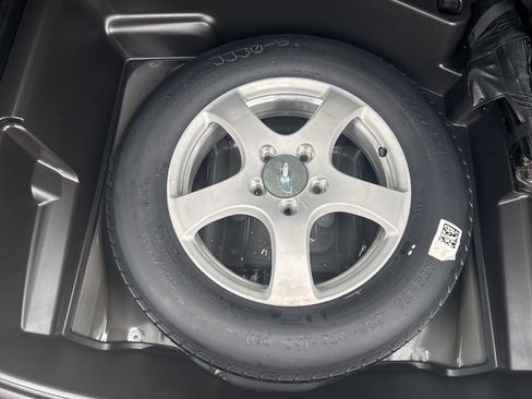 Used 2023 Jeep Grand Cherokee Limited AWD/4WD image 19