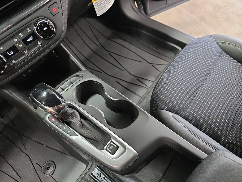 New 2026 Buick Envista Sport Touring w/ Convenience I Package FWD image 23