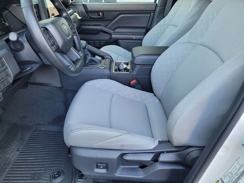 New 2026 Toyota Tacoma SR5 RWD image 8
