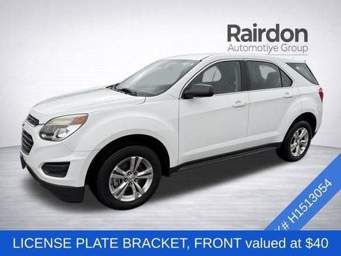 Used 2017 Chevrolet Equinox LS image 3