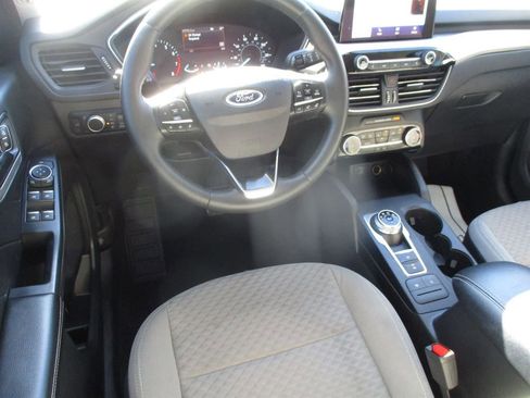 Used 2022 Ford Escape SE w/ Convenience Package image 8