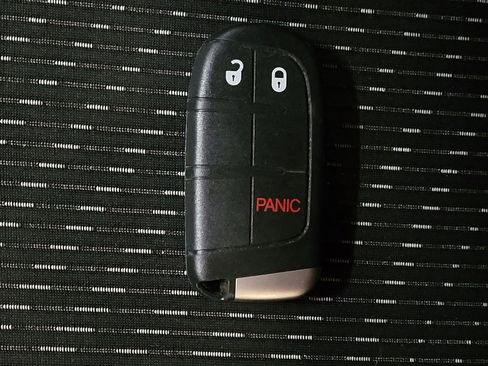 Used 2015 Dodge Journey American Value Package image 32