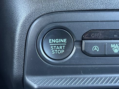 Certified 2025 Ford Bronco Sport Outer Banks w/ Outer Banks Tech Package+ AWD/4WD image 24